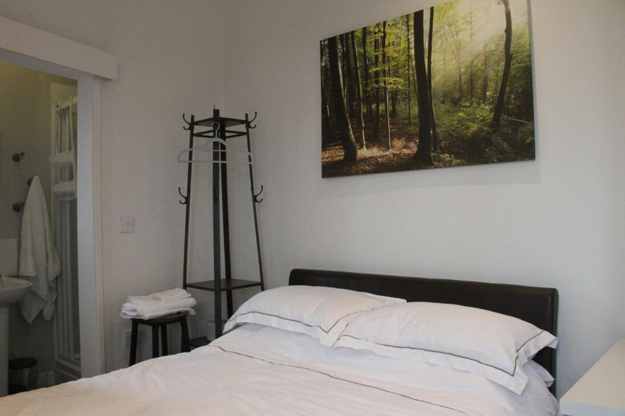 Vale View Apartment Denbigh Luaran gambar