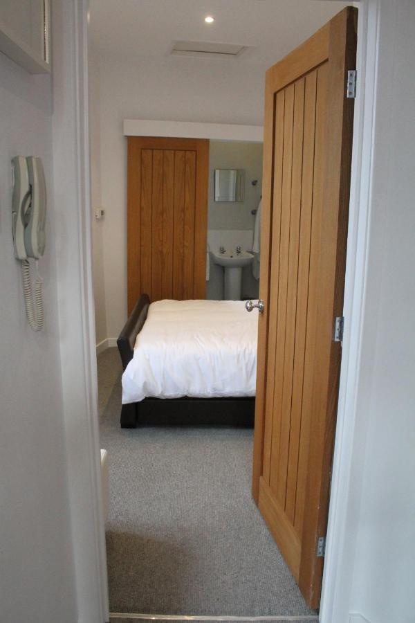 Vale View Apartment Denbigh Luaran gambar