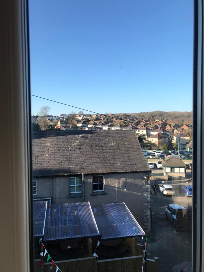 Vale View Apartment Denbigh Luaran gambar